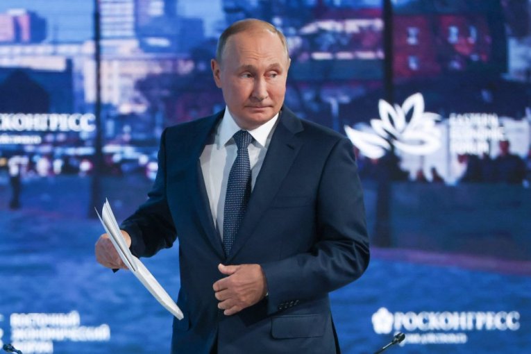 Putin preseca internet vezu Amerike i Evrope - ČITAJTE U SRPSKOM TELEGRAFU!