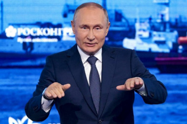 "KOLONIJALISTI BILI, TAKVI I OSTALI"! Vladimir Putin osuo paljbu po Zapadu, kaže da OTIMAJU ŽITO siromašnima!