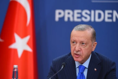KLUPKO ŠIRENJA NATO SE ODMOTAVA, ERDOGAN NAOŠTREN NA ŠVEĐANE: Finska može, Švedska - NE!