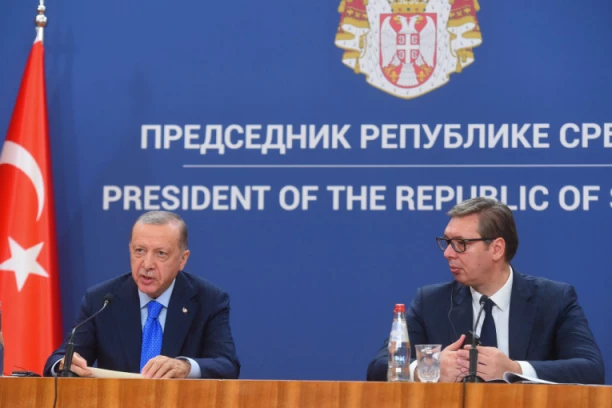 TURSKI MEDIJI BRUJE O ERDOGANOVOJ POSETI SRBIJI! Sastanak dva predsednika na svim naslovnim stranama! (FOTO)