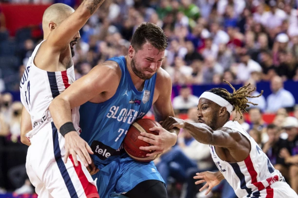 Luka sa druge planete! Dončić brojao do 47, nestvarna partija - Slovenija bolja od Francuske!