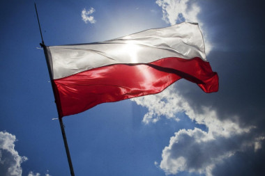 POLJACI TUŽE EU: Neće da plaćaju milion evra dnevno - Vlada u Varšavi smatra da kazna iz Brisela mora da bude ukinuta
