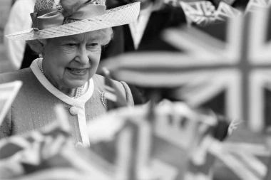 OGLASILA SE BAKINGEMSKA PALATA: Poznato koliko će trajati period žalosti!