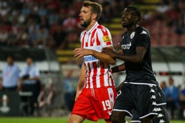 SRNIĆEVE SUZE SVE GOVORE: Iskusni defanzivac brani saigrača!