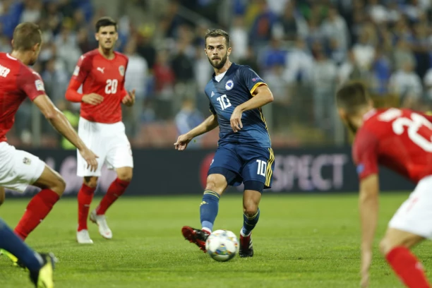 BiH ZAKAZALA PRIJATELJSKI MEČ SA RUSIMA, PJANIĆ POBESNEO: Ostao sam bez reči, nije dobra odluka!