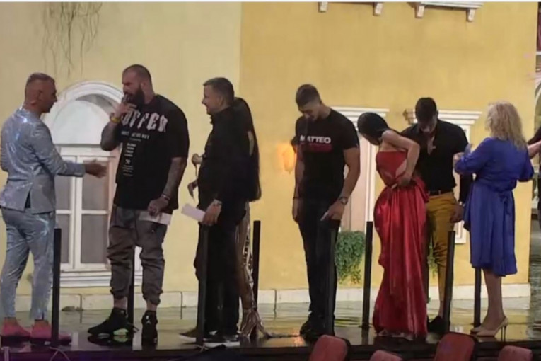 Prvih osam učesnika ulazi u Belu kuću