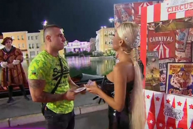 Treća grupa zadrugara ulazi u Belu kuću