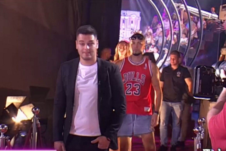 Četvrta grupa zadrugara useljava se u Belu kuću