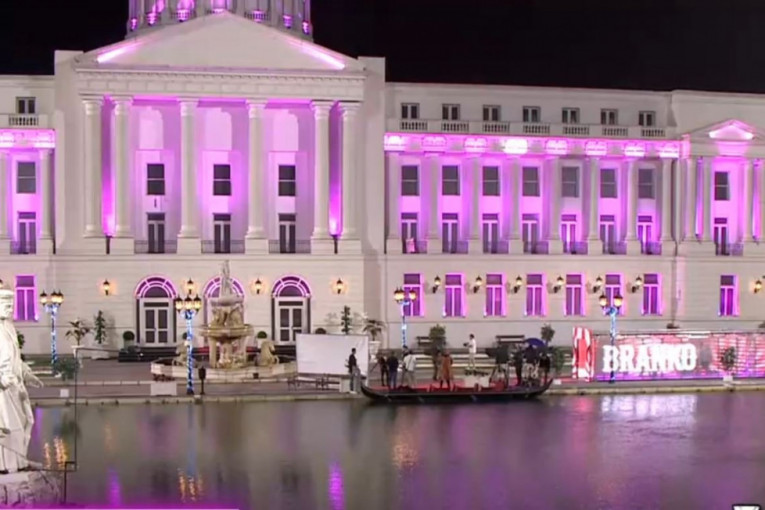 Peta grupa zadrugara useljava se u Bel‚u kuću