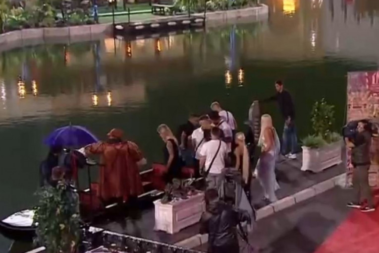 Peta grupa zadrugara useljava se u Bel‚u kuću