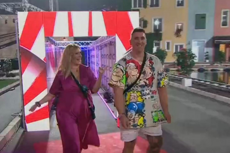 Jelena i Kristijan Golubović ulaze u Belu kuću