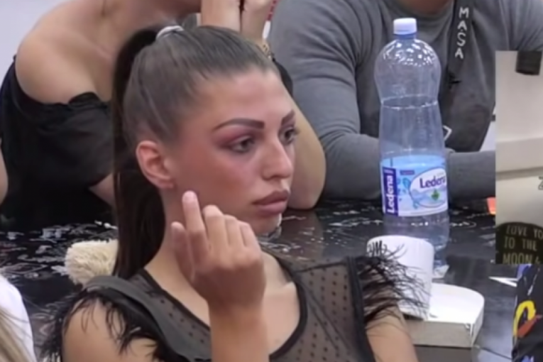 Maja Marinković pre operacija