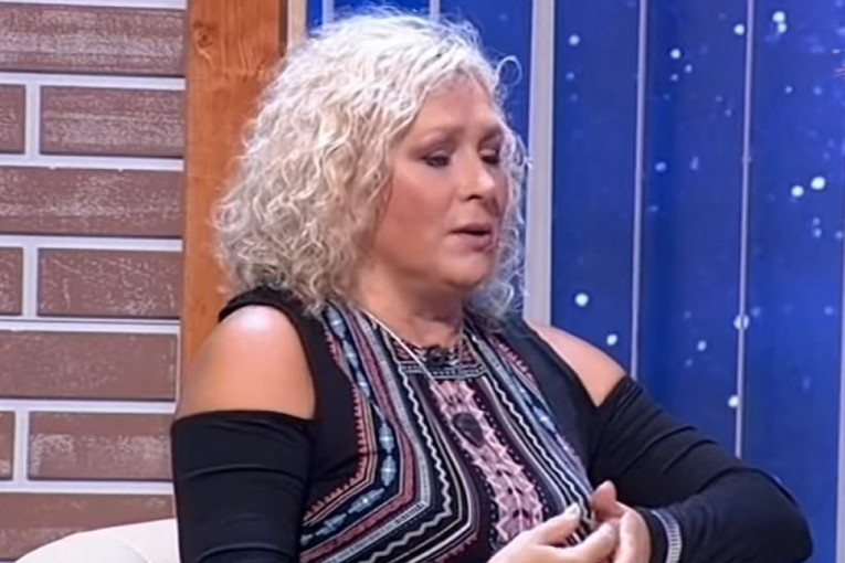 Marina Perazić slike