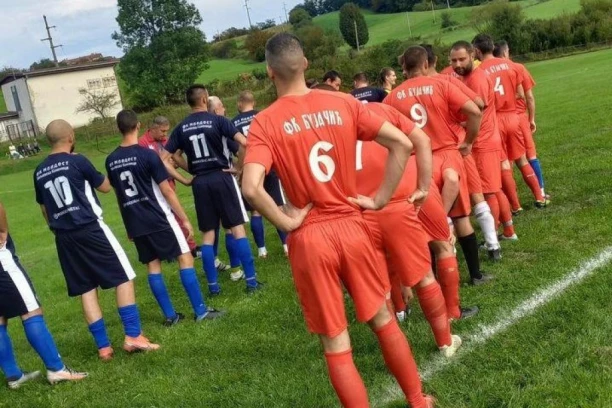 SPEKTAKL U VALJEVSKOJ KAMENICI: Iz dvojke u keca i četiri komada u mreži Bujačića u drugom poluvremenu!