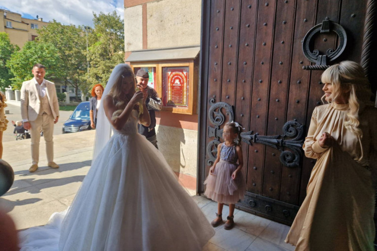 Saška Veselinov u crkvi