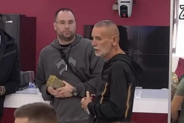 BIO U VEZI SA KSENIJOM PAJČIN, PRIČA SE DA JE ZBOG NJE IZVRŠIO UBISTVO: Mića posavetovao Zvezdana Slavnića da ispriča pravu ISTINU o kobnoj noći i vezi sa PEVAČICOM!