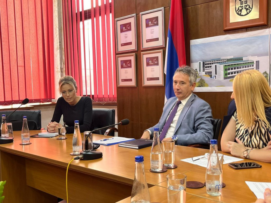 Dajana Paunović na sastanku sa gradonačelnikom Vranja, Slobodanom Milenkovićem