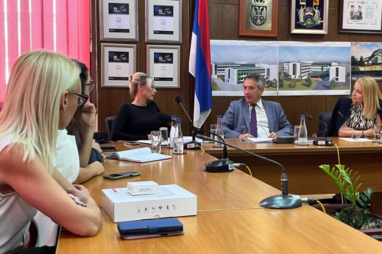 Dajana Paunović na sastanku sa gradonačelnikom Vranja, Slobodanom Milenkovićem