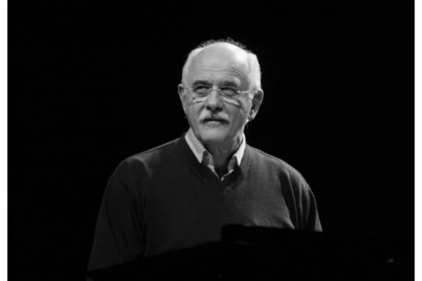 Kornelije Kovač se ženio DVA PUTA! Nakon SMRTI prve supruge sreću je pronašao u NJOJ, a njihov susret je bio SUDBINSKI! (FOTO)