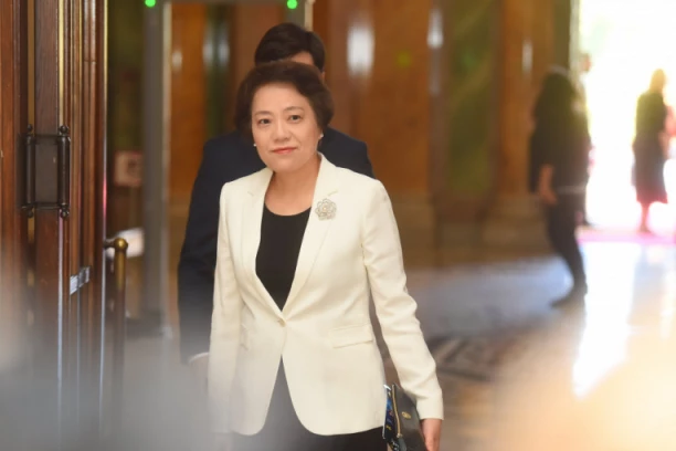 OTKRIVAMO: Ambasadorka Kine odlazi iz Srbije: ČEN BO ISTIČE MANDAT U AVGUSTU NAKON ČEGA SE VRAĆA U KINU!