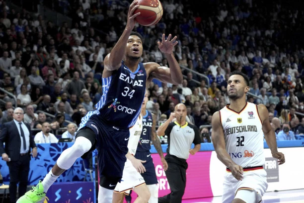 JANIS IDE KUĆI! Nemci trojkama SRUŠILI Grčku i zakazali megdan sa Španijom za finale Eurobasketa!