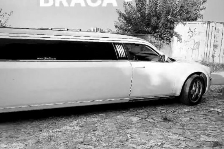 Mirko Šijan slavi momačko veče