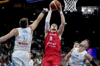 ROLERKOSTER U BERLINU: Dončić ostao bez medalje, Ponitka TRIPL-DABLOM uveo Poljake u polufinale Eurobasketa!