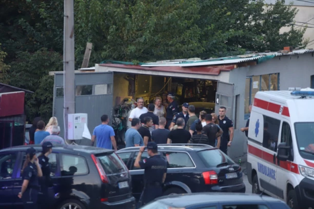 SLOBODAN ZAPLAKAO KADA JE IZAŠAO! Otmičar i juče pravio haos! (FOTO)