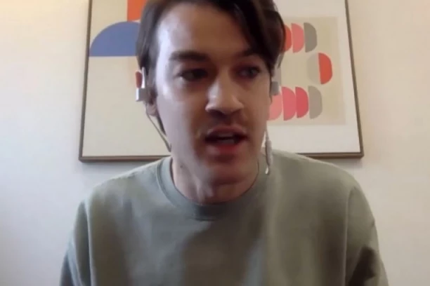 KNJIGOM O SRPSKOM NAUČNIKU NAPRAVIO POMETNJU ŠIROM SVETA: Američki pisac najavio turneju po SRBIJI, 20. septembra stiže u našu zemlju!