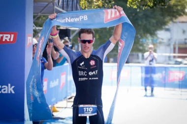 Balkanska i srpska zvezda triatlona Ognjen Stojanović na Adi juri novi rekord! (FOTO)