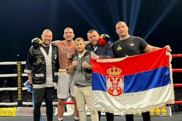 SRBIN NOKAUTIRAO RIVALA U NEMAČKOM OBERHAUZENU! Pao i Perdomo, Veljko UPISAO 13. TRIJUMF! (VIDEO)