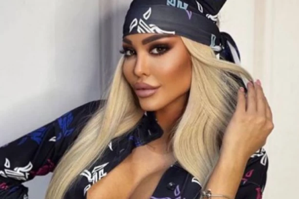 RUSKI BIZNISMEN OPČINJEN MAJOM MARINKOVIĆ! Bogataš poslao luks poklone u "Zadrugu", spreman da je VERI, Taki van sebe! (FOTO)