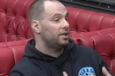 Zvezdan Slavnić pred PUCANJEM: Zadrugari uplašeni zbog njegove reakcije! (VIDEO)