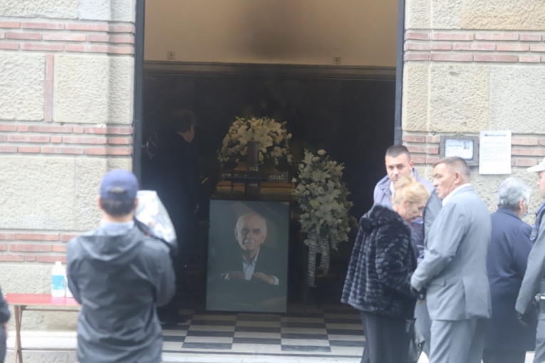 Puštene pesme Kornelije Kovača