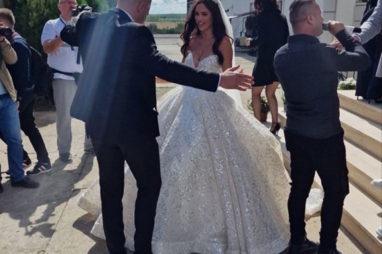 Mirko Šijan i Bojana Rodić igraju