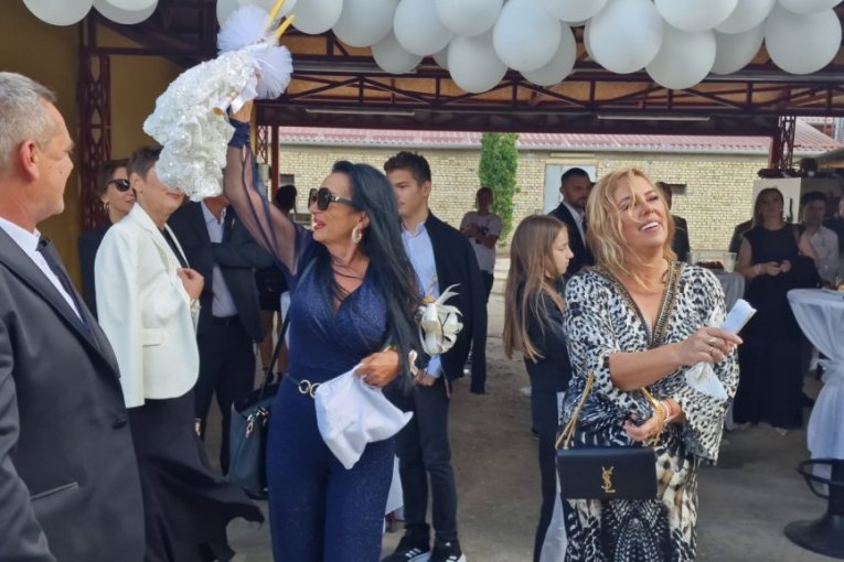 Goca Božinovska na svadbi sina