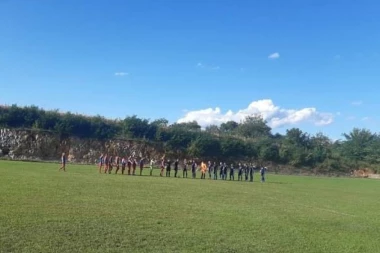 DERBI GRADSKE LIGE VALJEVO! OFK Dračić minimalcem savladao Mladost iz Valjevske Kamenice, Gavrić zaradio crveni! (FOTO)