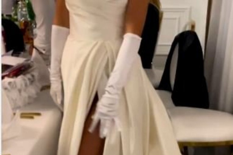 Bojana Rodić u drugoj venčanici