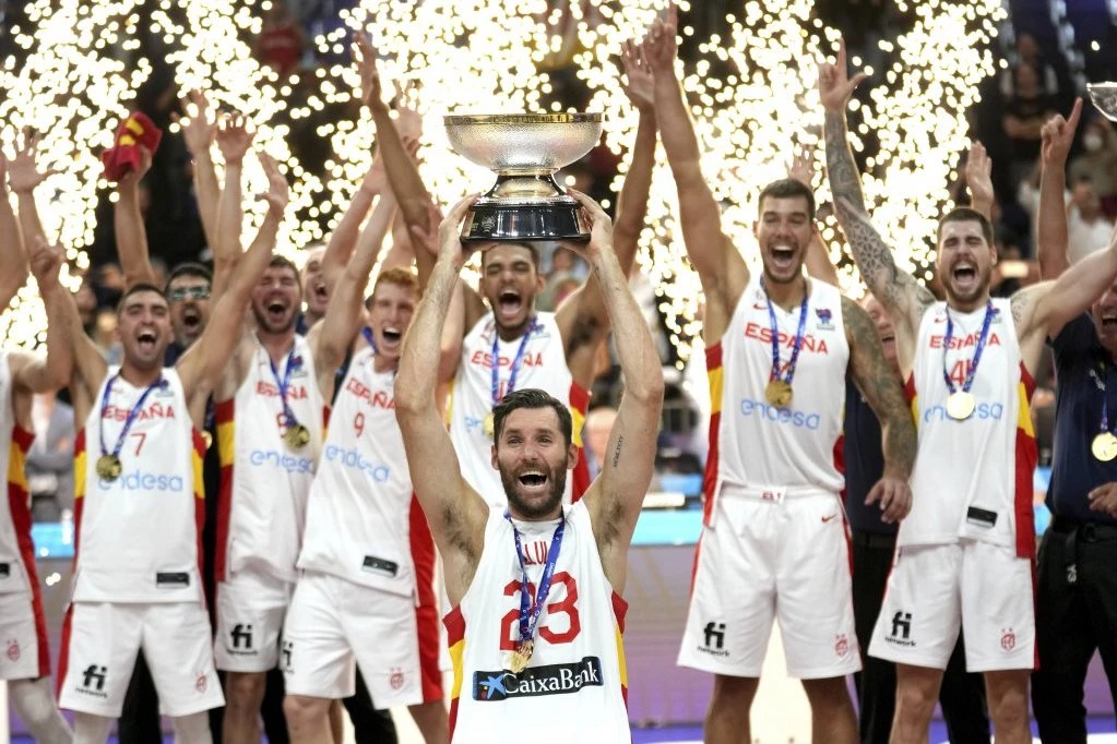 NA POMOLU KOŠARKAŠKI ZEMLJOTRES: Španija MENJA Amere na ČELU FIBA rang liste?