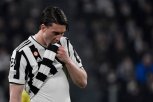 DUŠAN JE KAO PREPLAŠENA, STIDLJIVA PTIČICA: Nikad veći udar javnosti na Vlahovića posle šokantnog poraza Juventusa od Monce!