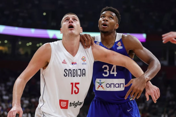 OVAJ TIM; DRES, ZASTAVA... Janisu SAVEST ČISTA posle Eurobasketa - ponovo se ZALJUBIO u košarku!