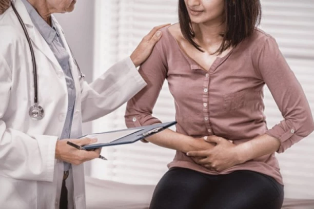 PEČURKE KUPILI OD NEOVLAŠĆENOG PRODAVCA: Evo u kakvom su stanju otrovani Šapčani!