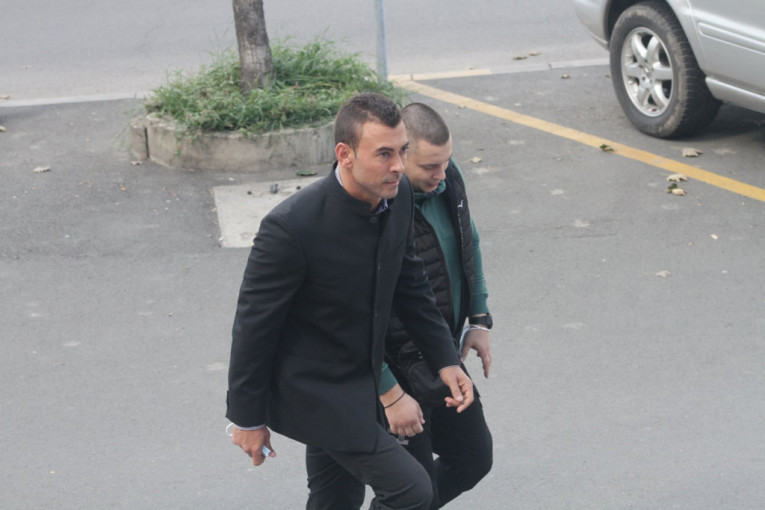 Uroš Ćertić stiže u Palatu pravde