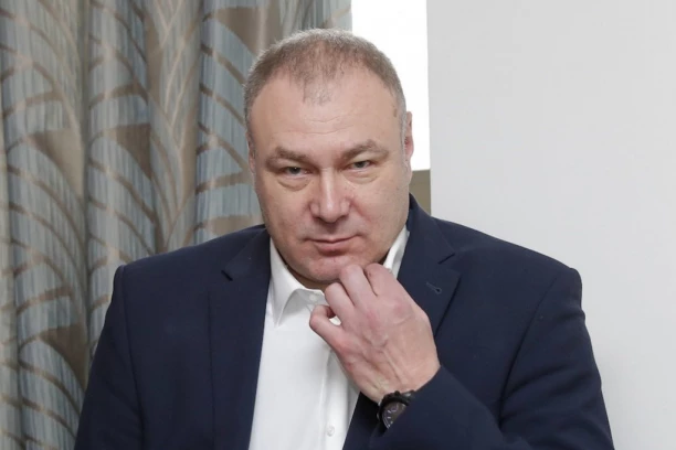 DRAMA U HUMSKOJ SE NASTAVLJA: Tanasković DEMANTOVAO APR!