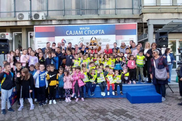 Mali sajam sporta u Vlasotincu