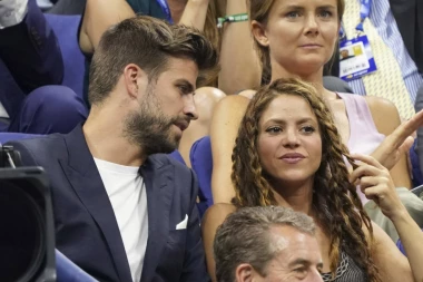 SKANDAL! PIKEOVA MAJKA NAPALA ŠAKIRU! : Jeziv snimak obišao planetu! (VIDEO)