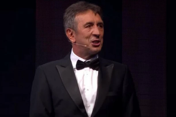 NIKAD NIJE KASNO: Žika Jakšić završava fakultet u SEDAMDESETOJ godini života!