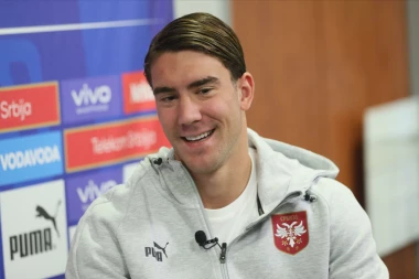 U KATARU ŠTA BUDE BIĆE... Vlahović otvorio dušu: Rano je prilčati o Mitrovom rekordu, SANJAO sam da igram na Mundijalu (VIDEO/FOTO)
