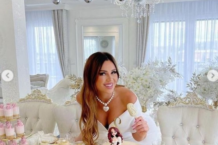 Proslava povodom useljenja