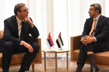 VUČIĆ I NAHJAN O ZAJEDNIČKIM PROJEKTIMA: Čvrsti odnosi između Srbije i UAE (FOTO)